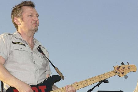Gang of Four: Bassist Dave Allen im Alter von 69 Jahren gestorben Gang of Four: Bassist Dave Allen im Alter von 69 Jahren gestorben
