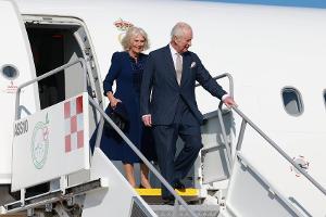 König Charles und Königin Camilla starten Staatsbesuch in Italien