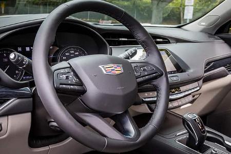 Cadillac XT4