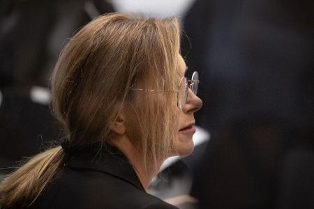 Die Mutter des getöteten Polizisten Rouven Laur, Petra Laur, war beim Prozessauftakt - und kam auch zur Aussage des Angeklagten zur Tat und den Vorwürfen. (Archivbild)