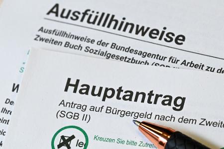 Beim heutigen Bürgergeld soll es einschneidende Änderungen geben. Beim heutigen Bürgergeld soll es einschneidende Änderungen geben.