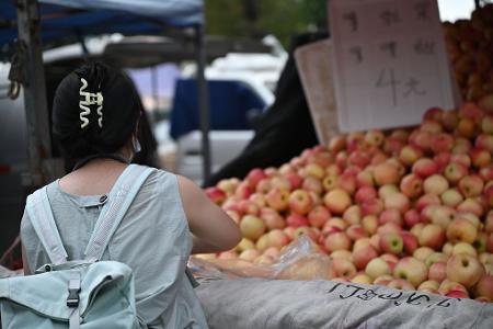In China sanken die Verbraucherpreise im März wieder, besonders stark betroffen waren Lebensmittel. (Archivbild) In China sanken die Verbraucherpreise im März wieder, besonders stark betroffen waren Lebensmittel. (Archivbild)