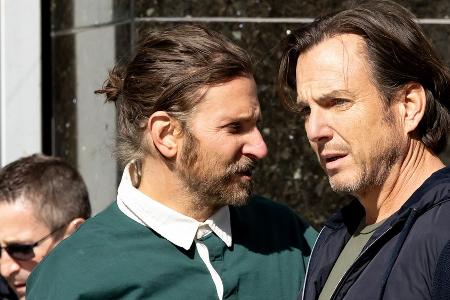 Lässiges Comeback: Bradley Cooper bringt den Man-Bun zurück Lässiges Comeback: Bradley Cooper bringt den Man-Bun zurück