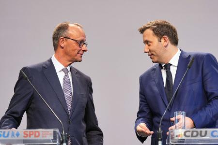 Union und SPD haben viele Projekte geplant - manche mit Zeitplan. (Archivbild) Union und SPD haben viele Projekte geplant - manche mit Zeitplan. (Archivbild)