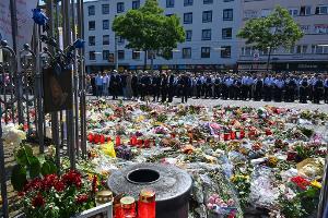 Am 31. Mai 2024 wurde der Polizist Rouven Laur auf dem Marktplatz in Mannheim von einem Angreifer mit einem Messer tödlich verletzt. Der aus Afghanistan stammende Angreifer hat die Tat gestanden. Nach seinem Motiv gefragt, verwies Sulaiman A. auf den Gaza-Krieg. 