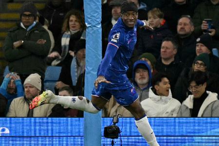 Conference League: Burgstaller mit Comeback - Chelsea souverän Conference League: Burgstaller mit Comeback - Chelsea souverän