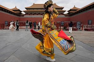 Peking schloss wegen eines Sturms auch die berühmte Verbotene Stadt.  