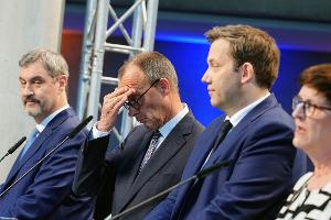 Der voraussichtlich nächste Kanzler Friedrich Merz braucht ein paar Tage Ruhe. (Archivbild)