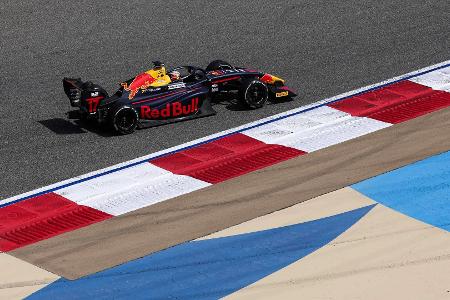 Formel 3: Tramnitz belohnt sich nach Aufholjagd mit Podium Formel 3: Tramnitz belohnt sich nach Aufholjagd mit Podium