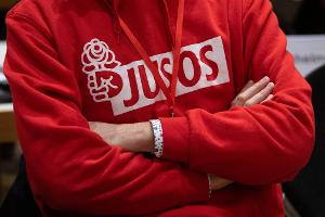 Mehrere Juso-Landesverbände halten nichts vom Koalitionsvertrag. (Archivbild)