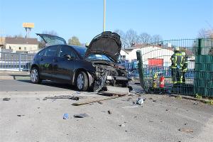 Abbiegeunfall: 59-Jähriger missachtet Vorfahrt