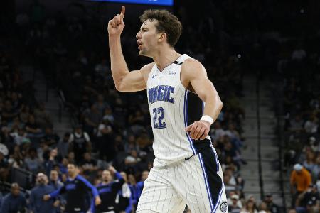 NBA: Wagner und Orlando mit NBA: Wagner und Orlando mit
