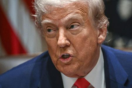 US-Präsident Donald Trump kann den Vorsitzenden der US-Zentralbank nicht einfach absetzen. (Archivbild)
