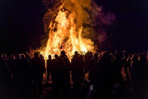 Osterfeuer können gesundheitsschädlich sein. (Archivbild)