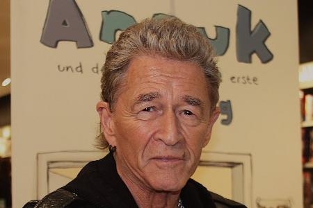 Beim Toben mit Frau und Tochter: Peter Maffay zieht sich Beule zu Beim Toben mit Frau und Tochter: Peter Maffay zieht sich Beule zu