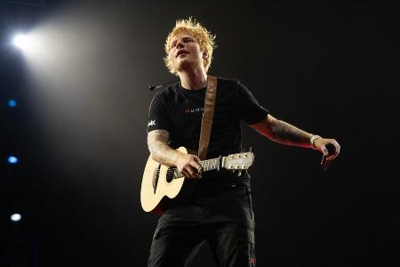 Ed Sheeran legt ungewöhnliches Coachella-Debüt hin Ed Sheeran legt ungewöhnliches Coachella-Debüt hin