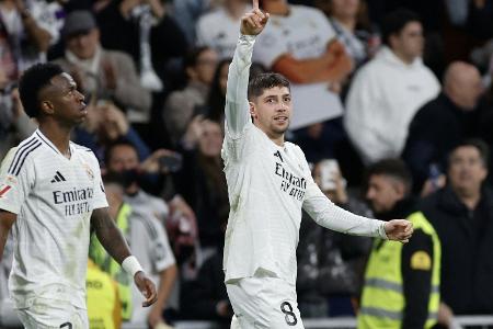 Spätes Traumtor: Real träumt weiter vom Titel Spätes Traumtor: Real träumt weiter vom Titel