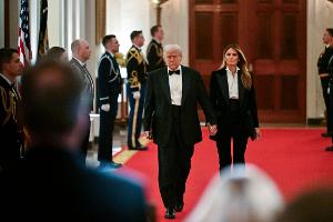 Trump will mit First Lady zur Papst-Bestattung reisen