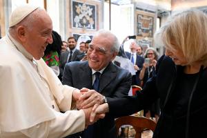 DiCaprio, Scorsese und mehr: So würdigen die Hollywoodstars den Papst