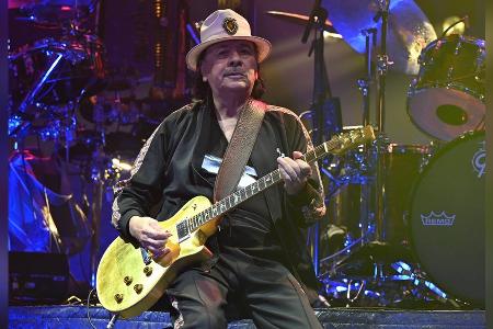 Dehydrierung: Carlos Santana muss erneut Konzert absagen Dehydrierung: Carlos Santana muss erneut Konzert absagen