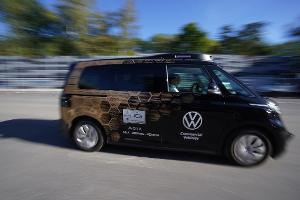 Volkswagen und Fahrdienstvermittler Uber arbeiten auf dem US-Markt zusammen. (Archivbild) 
