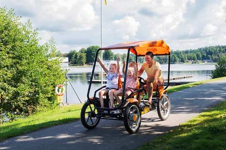 07-Abenteuer für die ganze Familie-Eksjö Camping- Foto-Anna Hållams