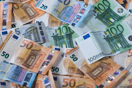 Fünfter Anstieg in Folge: Nominales Geldvermögen der privaten Haushalte nun bei 9.050 Milliarden Euro (Symbolbild) Fünfter Anstieg in Folge: Nominales Geldvermögen der privaten Haushalte nun bei 9.050 Milliarden Euro (Symbolbild)