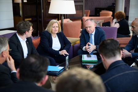 Ende März endete die geplante Reise nach Damaskus für Bundesinnenministerin Nancy Faeser (SPD) und Österreichs Innenminister Gerhard Karner in Jordanien. (Archivfoto)