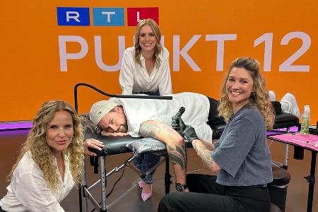 Felix von Jascheroff lässt sich im TV ein Organspende-Tattoo stechen Felix von Jascheroff lässt sich im TV ein Organspende-Tattoo stechen