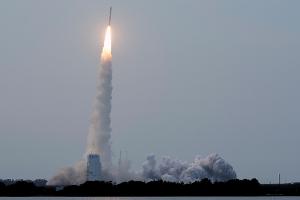 Mit dem Start macht Amazon Ernst bei der Aufholjagd zu Elon Musks Starlink-System. (Archivbild)  