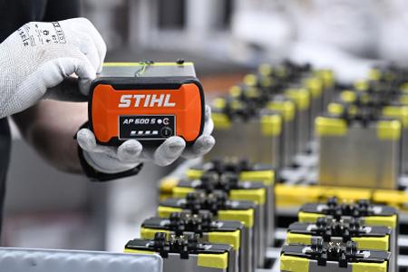 2024 hatte jedes vierte verkaufte Stihl-Gerät einen Akku. (Archivbild)