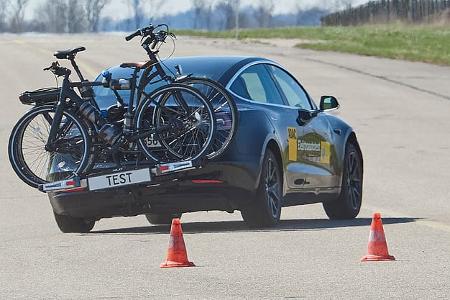ADAC Fahrradträgertest 2025 Kupplungsträger Anhängerkupplung