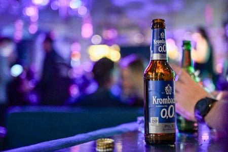 Alkoholfreies Bier liegt ohnehin im Trend, Partys ohne Alkohol passen dazu. (Symbolbild) Alkoholfreies Bier liegt ohnehin im Trend, Partys ohne Alkohol passen dazu. (Symbolbild)