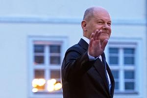 "Respect" am Schluss - Drei Lieder für Scholz zum Abschied