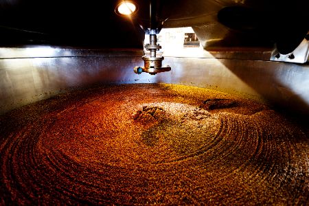 Maschine zum Bierbrauen in einer Brauerei