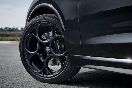 Alfa Romeo Stelvio Quadrifoglio Super Sport Sondermodell