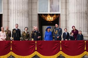 VE Day in London: Royal Family zeigt sich auf dem Palastbalkon