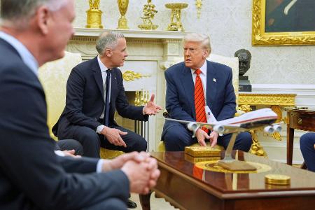 Carney und Trump im Weißen Haus. 