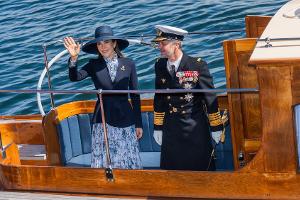 Saisonstart: Königin Mary und König Frederik stechen in See