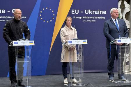 Die EU-Außenbeauftragte Kallas und die Außenminister der EU-Staaten kamen in Lwiw mit Vertretern der Ukraine zusammen.