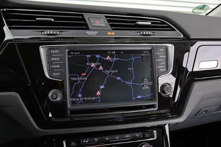 VW Touran 2.0 TDI SCR, Navi