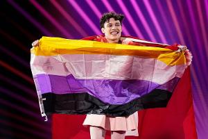 Regenbogenflaggen sind beim ESC jetzt verboten - queere Fans üben Kritik