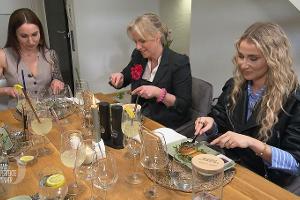 Am Ende ihres vegan-glutenfreien "Dinners" bekennt Influencer-Mom: "Ist mir wurscht"