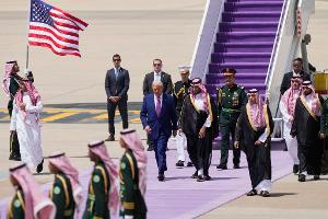Deals, Deals, Deals: Trump im Nahen Osten