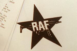 Weitere Durchsuchungen wegen Ex-RAF-Terroristen in Berlin