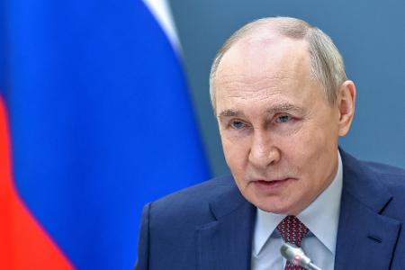 Kremlchef Putin lässt weiter die gesamte Welt auf sein Kommen warten. (Archivbild)