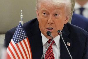 US-Präsident Trump präsentiert sich beim Thema der israelisch-arabischen Beziehungen als Friedensstifter. 