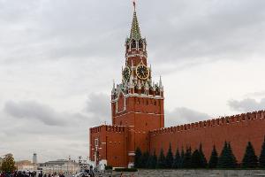Die berüchtigte russische Hackergruppe Fancy Bear hat gezielt Rüstungsfirmen angegriffen, die Waffen an die Ukraine liefern. 