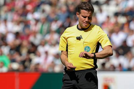 Union siegt beim Abschiedsspiel von Schiri Brych Union siegt beim Abschiedsspiel von Schiri Brych