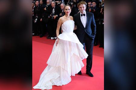An der Seite von Robert Pattinson: Jennifer Lawrence strahlt in Cannes An der Seite von Robert Pattinson: Jennifer Lawrence strahlt in Cannes